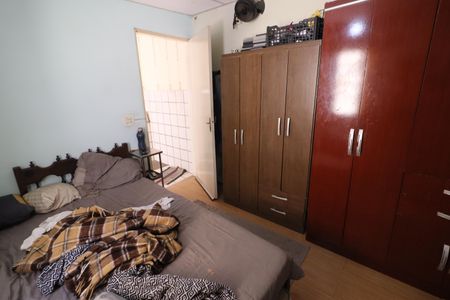 Casa à venda com 220m², 3 quartos e 3 vagasQuarto de Serviço