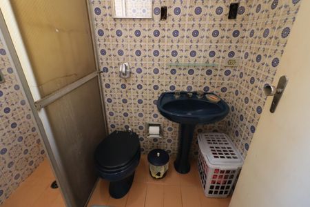 Casa à venda com 220m², 3 quartos e 3 vagasBanheiro Social