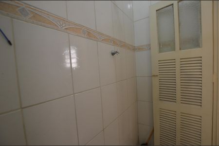 Apartamento para alugar com 70m², 2 quartos e 1 vagaBanheiro de serviço