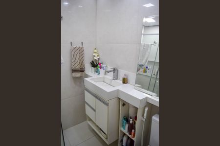 Casa de condomínio à venda com 62m², 3 quartos e sem vagaBanheiro