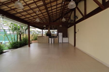 Apartamento à venda com 71m², 2 quartos e 1 vagaÁrea comum