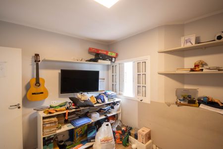 Casa de condomínio à venda com 183m², 3 quartos e 3 vagasQuarto 1