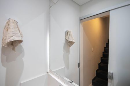 Casa de condomínio à venda com 183m², 3 quartos e 3 vagasLavabo