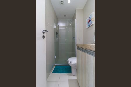Apartamento à venda com 75m², 2 quartos e 1 vagaBanheiro da Suíte