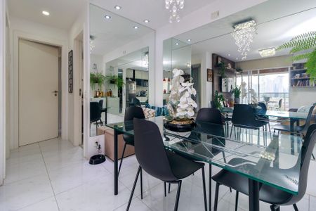 Apartamento à venda com 75m², 2 quartos e 1 vagaSala