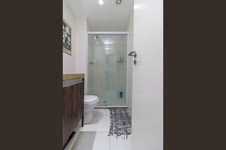 Apartamento à venda com 75m², 2 quartos e 1 vagaBanheiro social