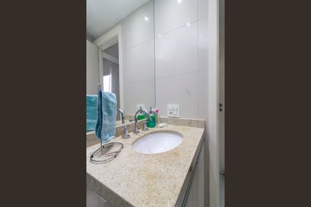 Apartamento à venda com 75m², 2 quartos e 1 vagaBanheiro da Suíte