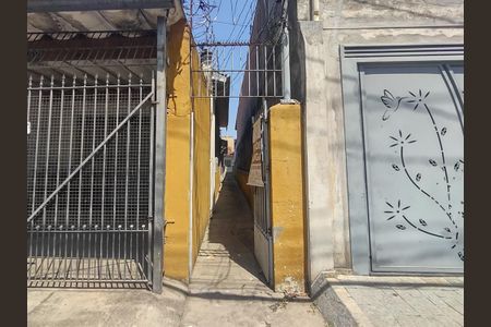 Casa para alugar com 43m², 1 quarto e sem vaga Casa para alugar com 43m², 1 quarto e sem vagaFachada