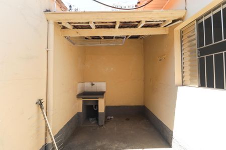 Casa para alugar com 43m², 1 quarto e sem vaga Casa para alugar com 43m², 1 quarto e sem vagaÁrea de Serviço