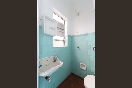 Banheiro de casa para alugar com 1 quarto, 43m² em Vila Guilherme, São Paulo