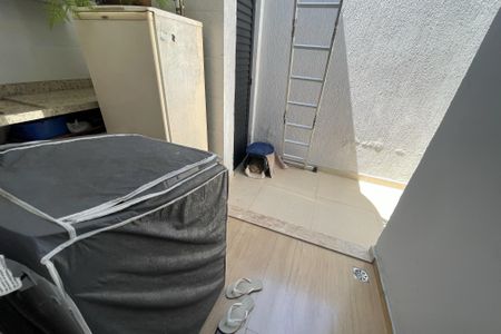 Casa de condomínio para alugar com 80m², 3 quartos e 1 vagaÁrea de Serviço