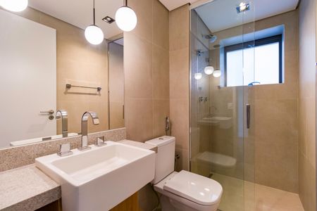 Apartamento à venda com 142m², 3 quartos e 2 vagasBanheiro da Suíte 1