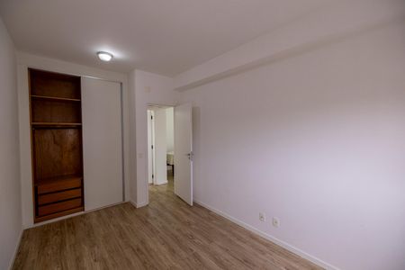 Studio para alugar com 50m², 1 quarto e 1 vaga Studio para alugar com 50m², 1 quarto e 1 vagaQuarto
