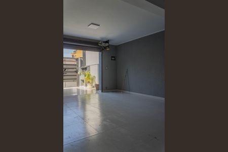 Casa à venda com 217m², 3 quartos e 5 vagasGaragem