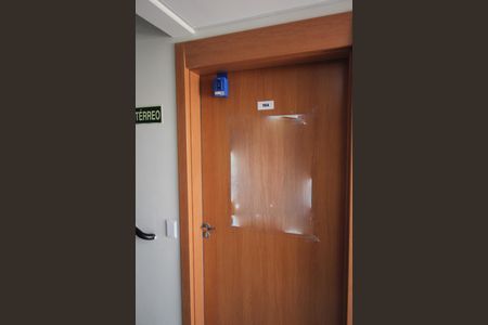 Apartamento para alugar com 29m², 1 quarto e 1 vaga Apartamento para alugar com 29m², 1 quarto e 1 vagaLoockbox