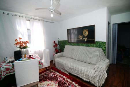 Sala de apartamento à venda com 2 quartos, 60m² em Olaria, Rio de Janeiro