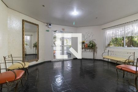 Apartamento à venda com 74m², 3 quartos e 1 vaga Apartamento à venda com 74m², 3 quartos e 1 vagaHall de entrada