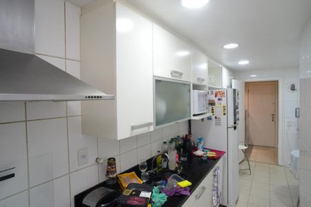 Apartamento para alugar com 130m², 3 quartos e 2 vagasCozinha