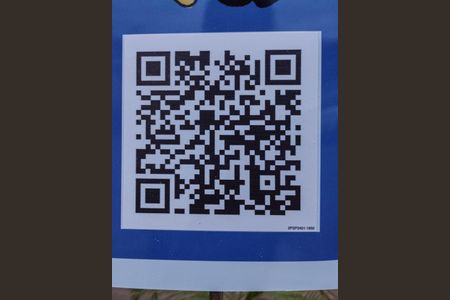 Casa à venda com 315m², 3 quartos e 2 vagasPlaquinha