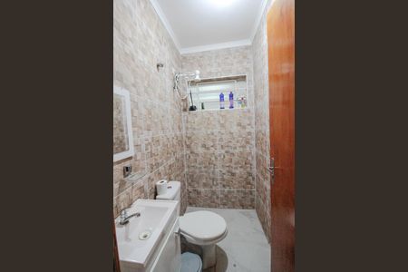 Casa à venda com 315m², 3 quartos e 2 vagasBanheiro da Área de Serviço