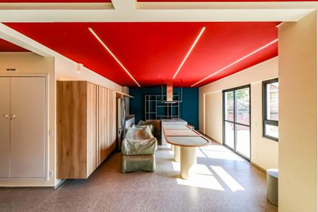 Apartamento à venda com 36m², 2 quartos e sem vagaÁrea comum - Salão de festas