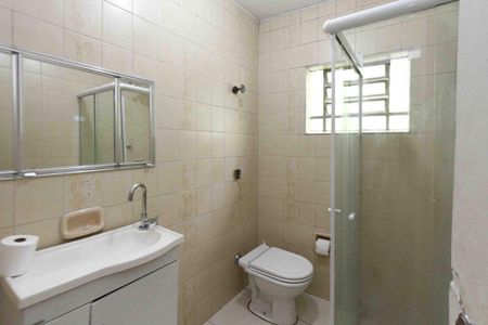 Casa à venda com 230m², 2 quartos e 2 vagasBanheiro