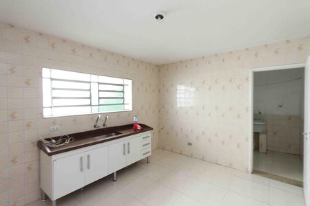 Casa à venda com 230m², 2 quartos e 2 vagasCozinha