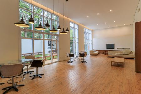 Apartamento para alugar com 63m², 2 quartos e 1 vaga Apartamento para alugar com 63m², 2 quartos e 1 vagaÁrea comum - Salão de festas