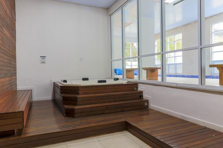 Apartamento para alugar com 63m², 2 quartos e 1 vaga Apartamento para alugar com 63m², 2 quartos e 1 vagaÁrea comum - Spa
