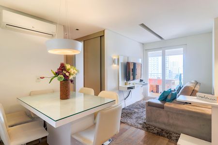 Sala de apartamento para alugar com 2 quartos, 63m² em Brooklin, São Paulo