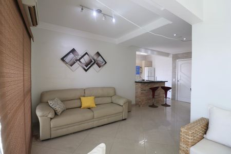 Sala de apartamento para alugar com 3 quartos, 185m² em Jardim Tres Marias, Guarujá