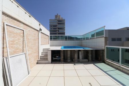 Apartamento para alugar com 185m², 3 quartos e 2 vagas Apartamento para alugar com 185m², 3 quartos e 2 vagasVaranda gourmet