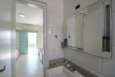 Apartamento para alugar com 185m², 3 quartos e 2 vagas Apartamento para alugar com 185m², 3 quartos e 2 vagasBanheiro Suíte