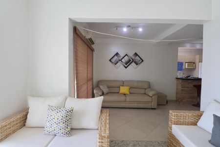 Apartamento para alugar com 185m², 3 quartos e 2 vagas Apartamento para alugar com 185m², 3 quartos e 2 vagasSala