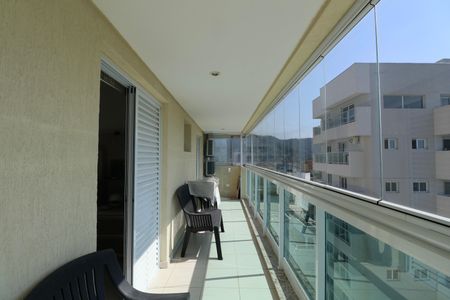 Apartamento para alugar com 185m², 3 quartos e 2 vagas Apartamento para alugar com 185m², 3 quartos e 2 vagasVaranda da Sala