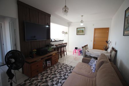 Sala de apartamento à venda com 2 quartos, 70m² em Riacho das Pedras, Contagem