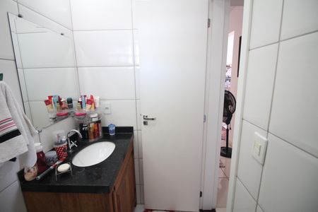 Apartamento à venda com 70m², 2 quartos e 2 vagasBanheiro
