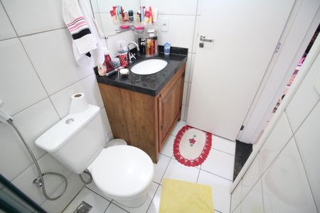 Apartamento à venda com 70m², 2 quartos e 2 vagasBanheiro
