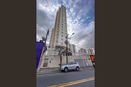 Apartamento para alugar com 96m², 3 quartos e 2 vagas Apartamento para alugar com 96m², 3 quartos e 2 vagasFachada e portaria