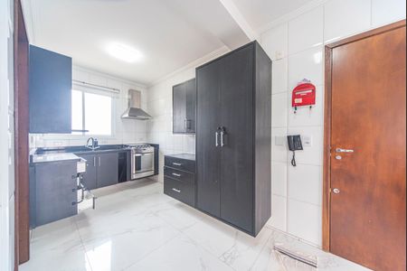 Apartamento para alugar com 96m², 3 quartos e 2 vagas Apartamento para alugar com 96m², 3 quartos e 2 vagasCozinha