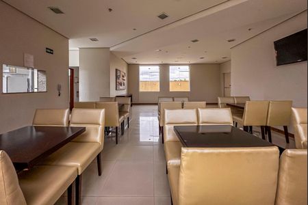 Apartamento para alugar com 96m², 3 quartos e 2 vagas Apartamento para alugar com 96m², 3 quartos e 2 vagasÁrea comum - Salão de festas