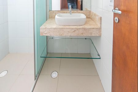 Apartamento para alugar com 96m², 3 quartos e 2 vagas Apartamento para alugar com 96m², 3 quartos e 2 vagasBanheiro Social