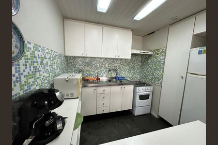 Apartamento à venda com 65m², 1 quarto e 1 vagaCozinha