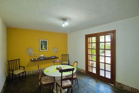 Casa à venda com 485m², 3 quartos e 6 vagasSala de Jantar