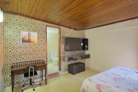 Casa à venda com 485m², 3 quartos e 6 vagasSuíte 2