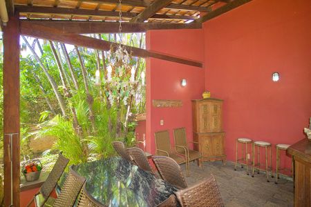 Casa à venda com 485m², 3 quartos e 6 vagasÁrea Gourmet