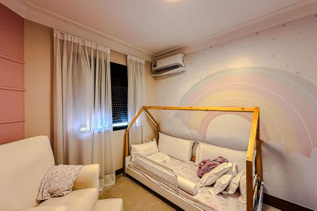 Apartamento para alugar com 240m², 3 quartos e 4 vagas Apartamento para alugar com 240m², 3 quartos e 4 vagasSuíte 2