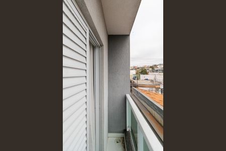 Casa de condomínio à venda com 110m², 2 quartos e 2 vagas Casa de condomínio à venda com 110m², 2 quartos e 2 vagasVaranda Suíte 2