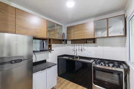 Casa de condomínio à venda com 110m², 2 quartos e 2 vagas Casa de condomínio à venda com 110m², 2 quartos e 2 vagasCozinha