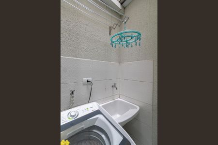 Casa de condomínio à venda com 110m², 2 quartos e 2 vagas Casa de condomínio à venda com 110m², 2 quartos e 2 vagasÁrea de Serviço